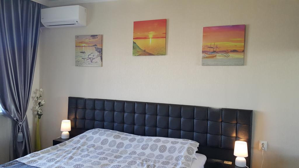 Apartment Plamen Delux Burgas Exteriör bild